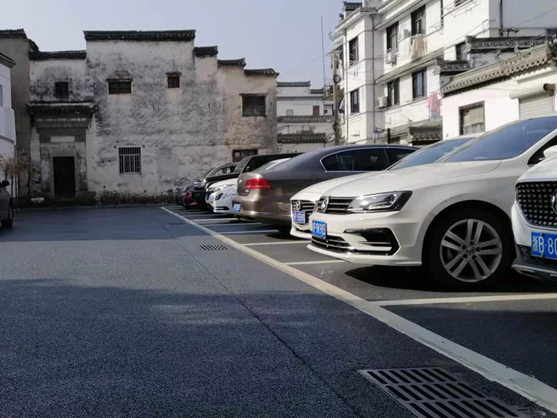 社區地面